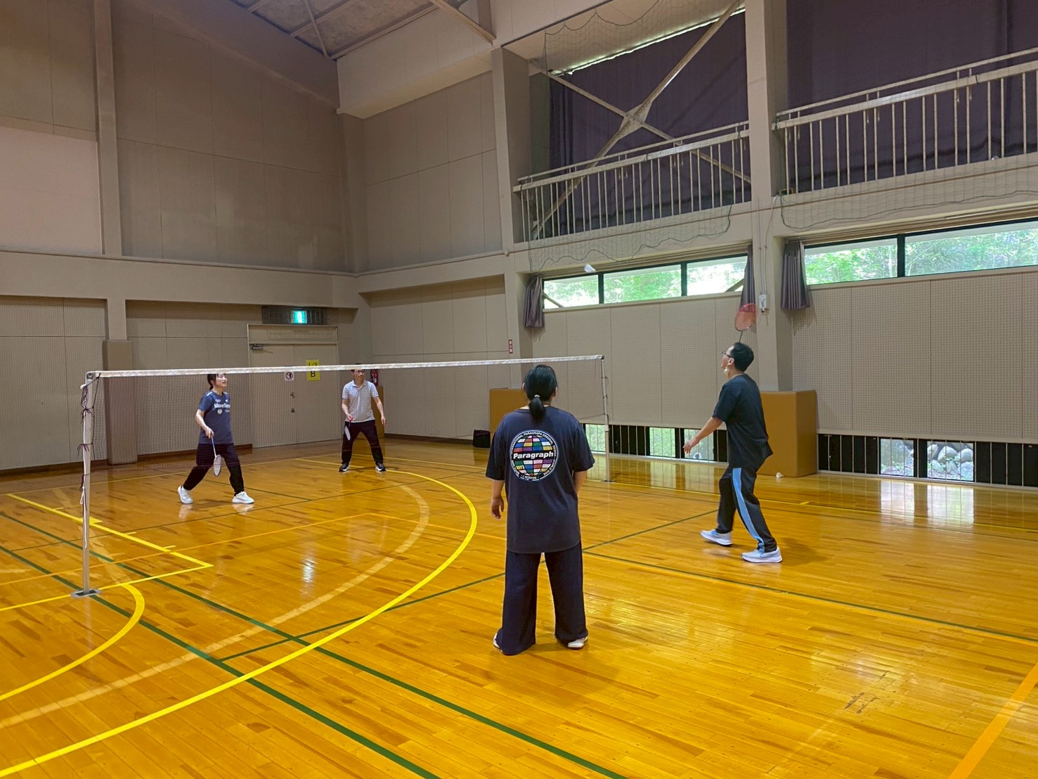 バドミントン